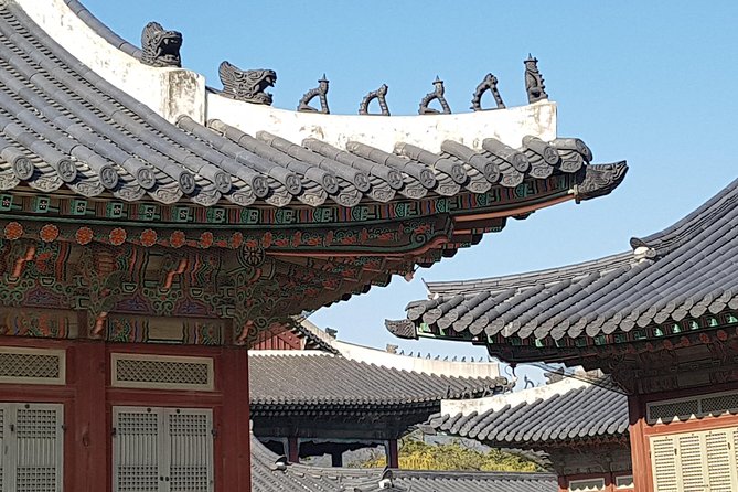 Best Walking Tour to Gyeongbok Palace Bukchon Hanok Village - King Sejong Statue Stop: A Shortcut to Joseon Context