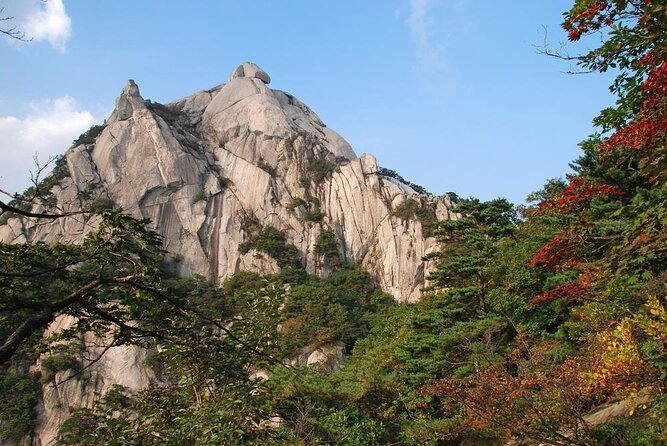 Bukhansan National Park: The Summit Course - What I Like: Time saved without cutting the goal