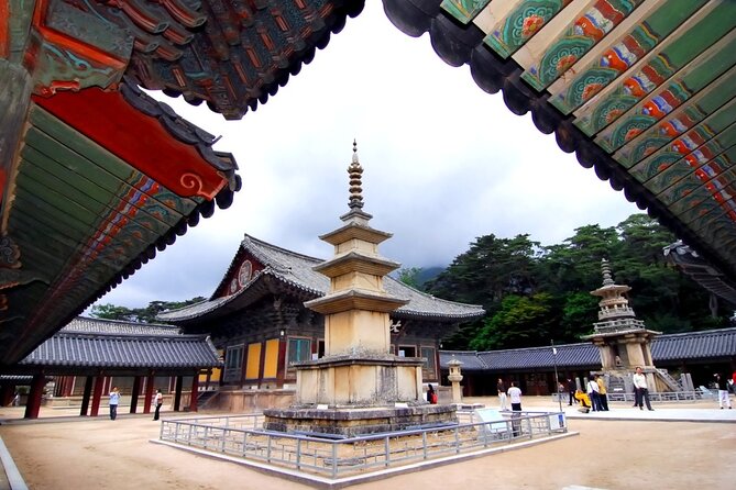 Discover Eastern Korea in 4days: All-Inclusive Experience - Day 1 in Busan: Jagalchi Market and the Songdo Sea Cable Car