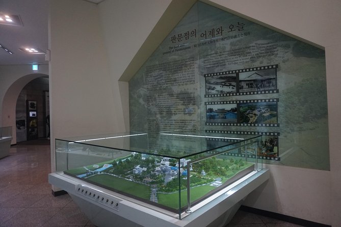 DMZ tour south Korea from Seoul (NK experience hall, defector) - Optional Suspension Bridges: The Red Bridge and Majang Lake Stops