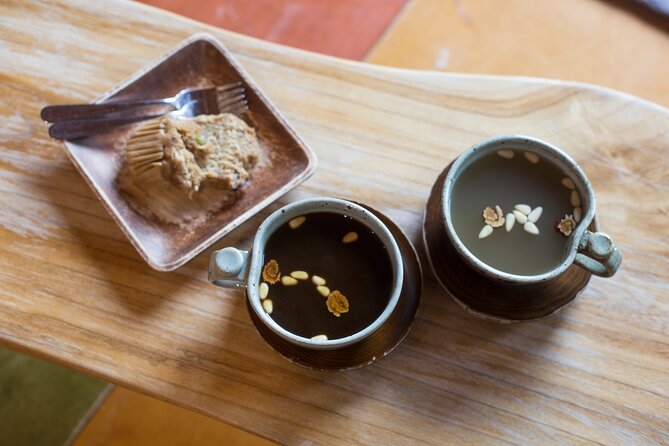 Flexible Private Guided Tour in Seoul (Optional Incheon Layover) - Insadong: traditional streets, smart shopping, and an actual tea break