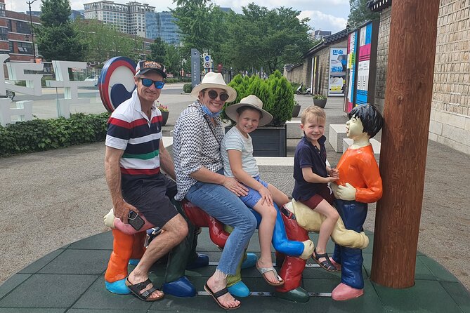 Free style private Tour(Essence of Seoul city or DMZ) - English-Speaking Guides Who Keep the Day Flowing