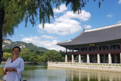 Half day Morning Seoul City Tour(Temple & Gyeongbok Palace) - Jogyesa Temple: calm Buddhist practice in the middle of the city