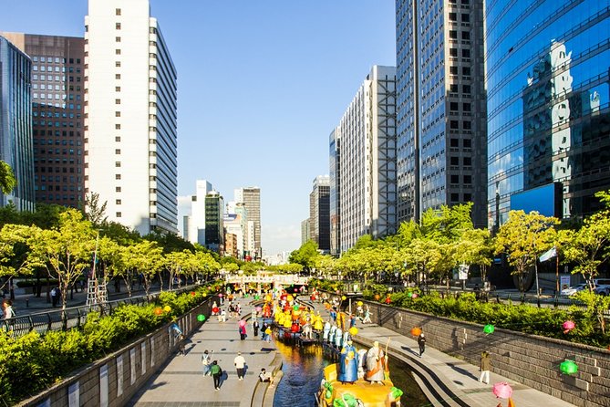 [ Half Day ] Sightseeing, Top 3 spots of Seoul !! - N Seoul Tower: The View Payoff in One Guided Hour