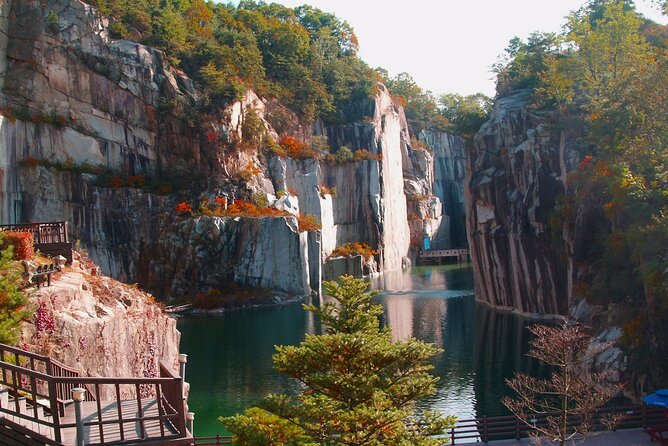 Pocheon Art Valley, Garden & Fruit Picking Day Tour from Seoul - Why this Pocheon day trip beats DIY