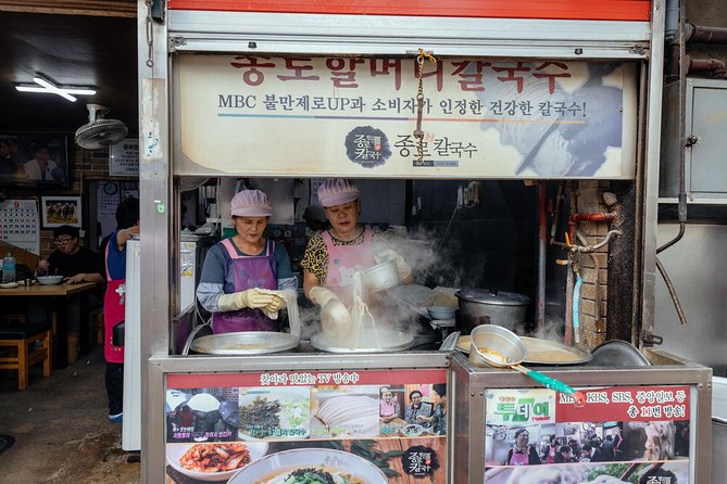 Private City Kickstart Tour: Seoul - Walking time, pacing, and comfort: expect movement, not a sit-down tour