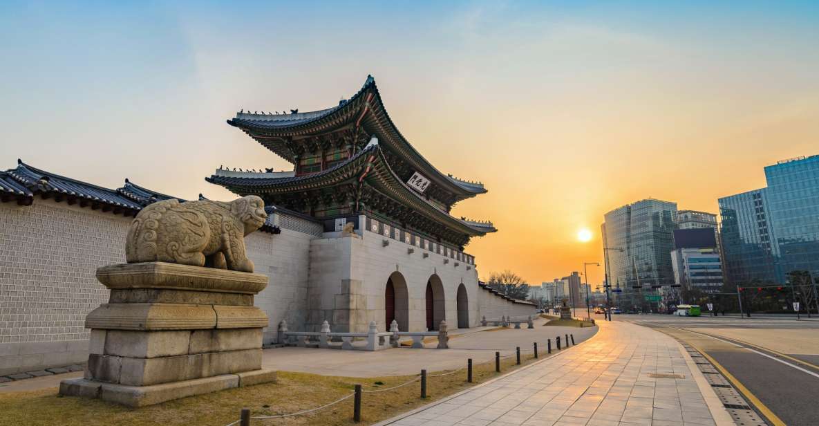 Private Customized Seoul Tour with Your Korean Buddy - Bukchon Hanok Village and Samcheongdong: Traditional Streets Without the Guesswork