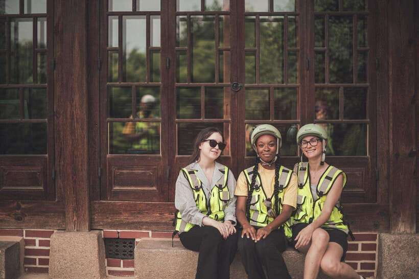 Seoul: Afternoon Ebike tour and "Happy Hour" food and drinks - House of Baek Inje and the Korea Division Story