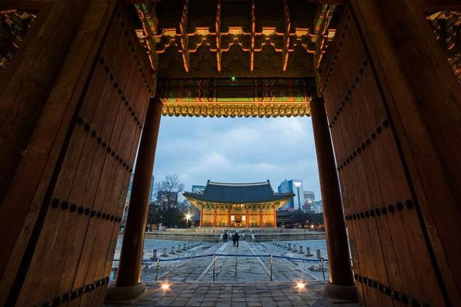 Seoul: Deoksugung Palace Night Tour - Enter Daehanmun Gate: Where the Politics Begin