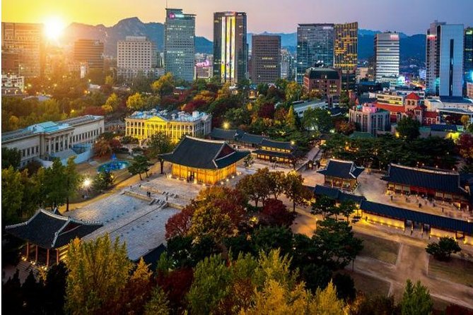 Seoul: Deoksugung Palace Night Tour - Guide Quality: Why the Best Tours Sound Like Real Teachers