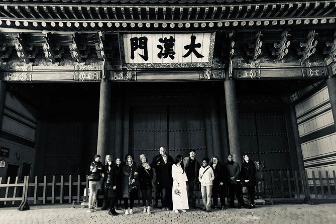 Seoul: Evening Dark History, Folklore & Ghost Story Walking Tour - A 8:00 pm ghost tour that’s really about Seoul after dark