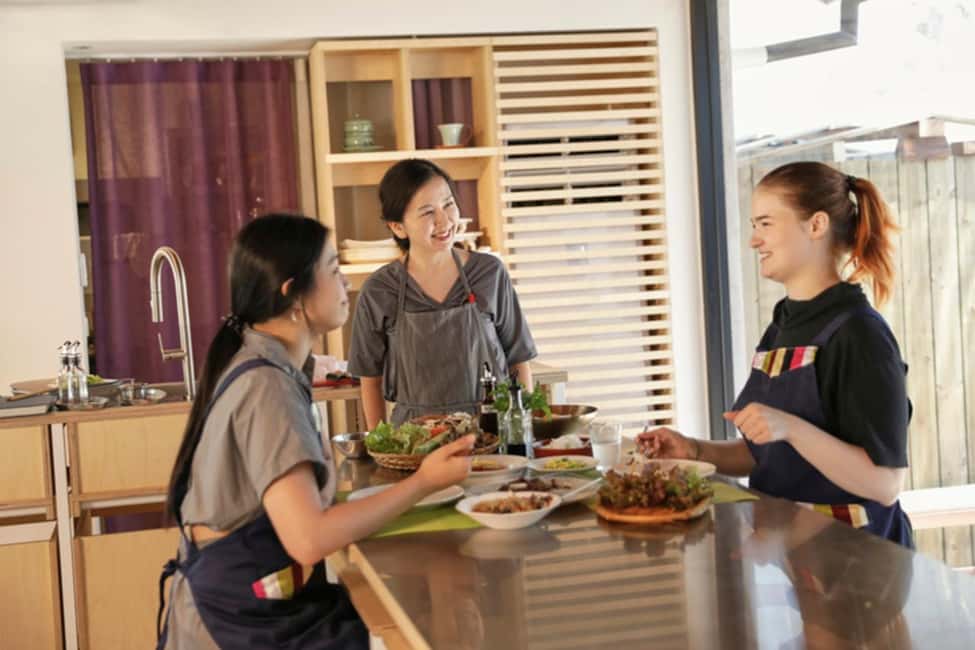 Seoul: Experience Korean Cooking in Modern Hanok Kitchen - Inside The Renovated Hanok Studio In Bukchon