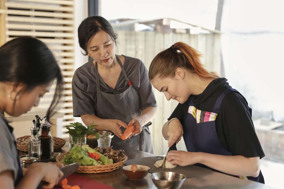 Seoul: Experience Korean Cooking in Modern Hanok Kitchen - Your Second Dish: From Jeyuk-bokkeum Heat To Bulgogi Comfort