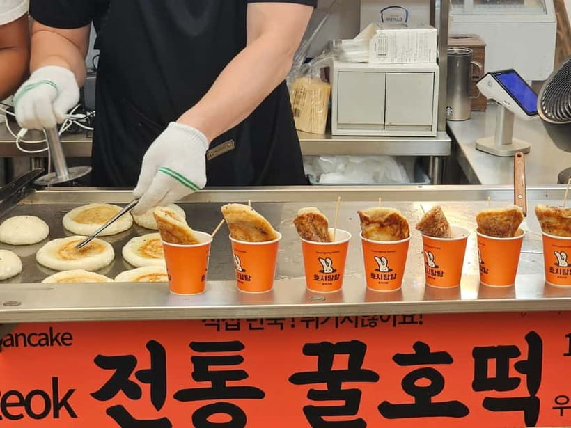 Seoul: Guided Food & Market Tour with 8+ Tastings - Key things you’ll notice on this tour