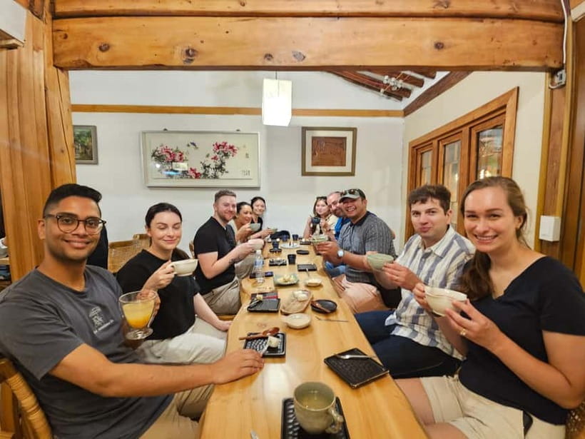 Seoul: Guided Food & Market Tour with 8+ Tastings - Getting Started Outside Jongno 5-ga (and why that matters)