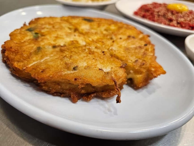 Seoul: Guided Food & Market Tour with 8+ Tastings - The Secret Dish moment (and how the guide handles preferences)
