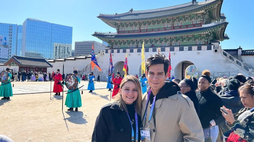 Seoul: Gyeongbok Palace, N Tower, & Local Market City Tour - Gwangjang Market and Namdaemun: two different kinds of market energy