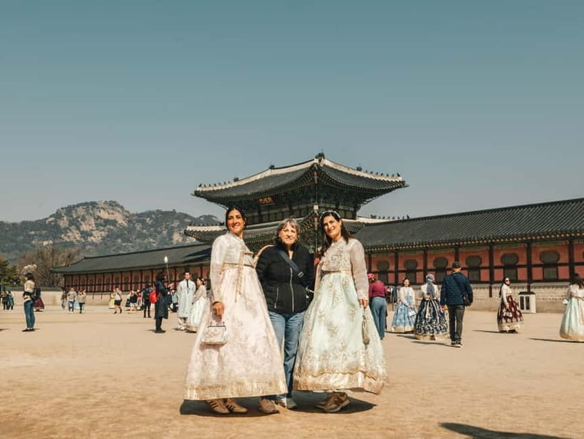 Seoul Half-Day City Highlight, Palace Tour with Hanbok - Key highlights worth circling