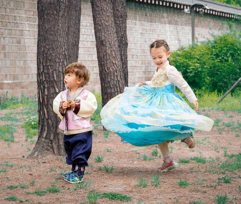 Seoul: Hanbok Rental with Gyeongbokgung Palace Entry - Is the hair styling upgrade worth it?