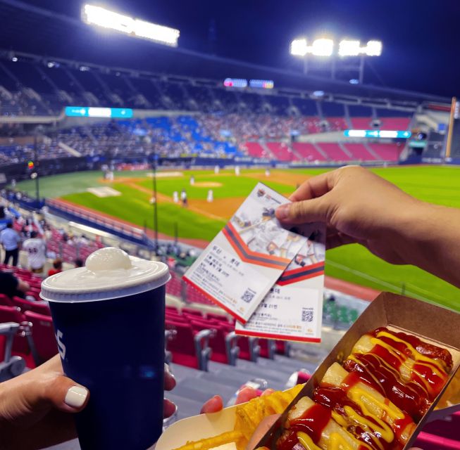 Seoul: Jamsil Baseball Stadium Game Ticket with Dinner& Beer - Cheerleaders, chants, and the little moments you’ll remember