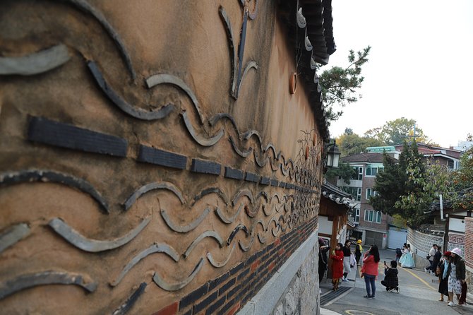 Seoul Layover Private Tour from Incheon Airport - Jogyesa Temple: a calm reset in the middle of the city