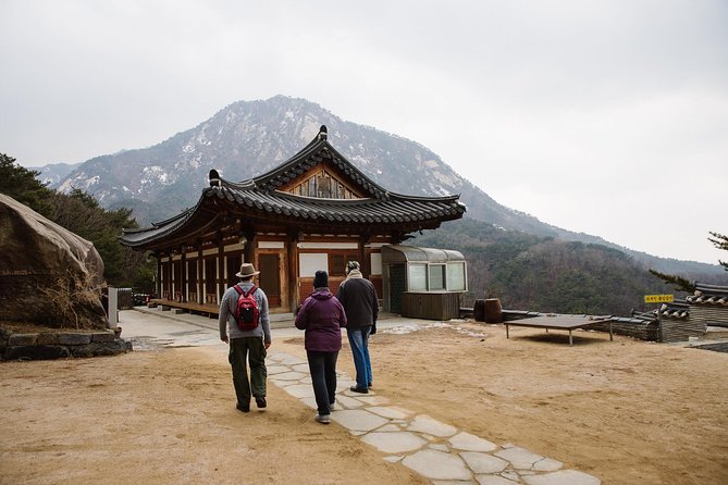Seoul Mountain Hike: Temples, Folklore & Traditional Meal - Why Bukhan Mountain Feels Like a Seoul Escape