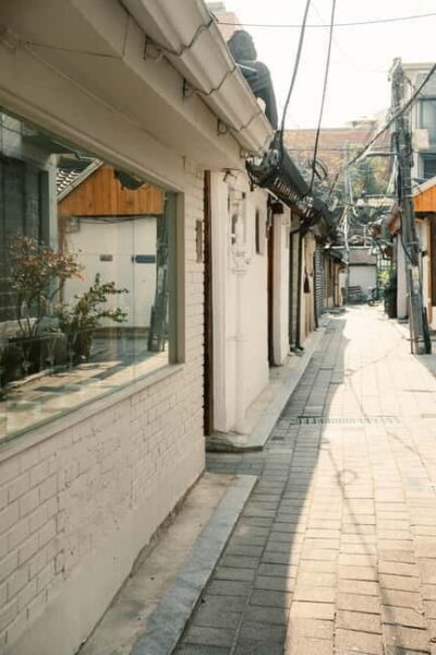 Seoul: Perfume-Making Workshop in a Hanok - Arrive here: Eunhaenggol alley meeting point (and how to not waste time)