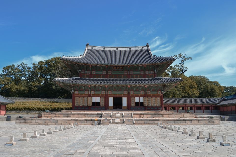Seoul: UNESCO Sites tour: Palace, Shrine & Bukchon Village - Food, photos, and pacing: how to make the day feel easy