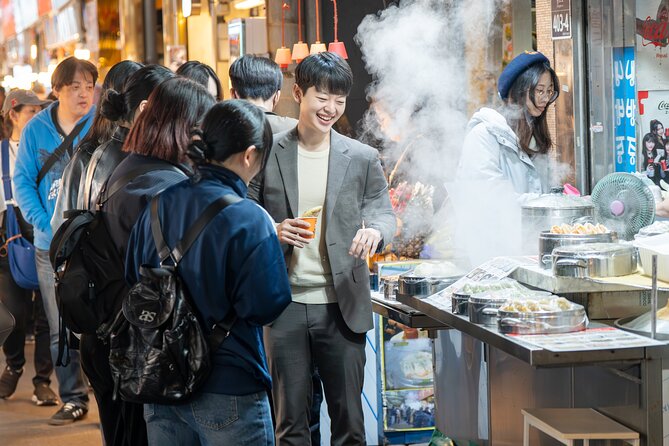 Seoul Vegan & Vegetarian Gwangjang Market Food Tour (11 Tastings) - Your 2-hour tasting route: mandu, tteokbokki, and more