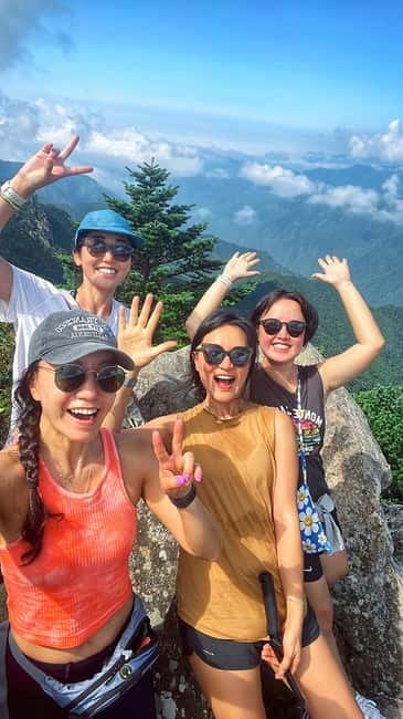 Small Group Hike on Mt. Bukhan’s Secret Paths & Local Lunch - Key things to know before you go