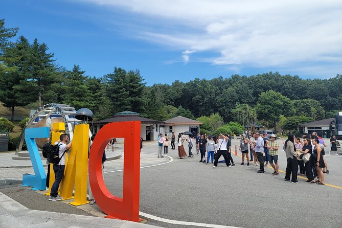 Small Group Tour to DMZ & Suspension Bridge with Hotel Pickup - What I Like Most (and Why It Matters)