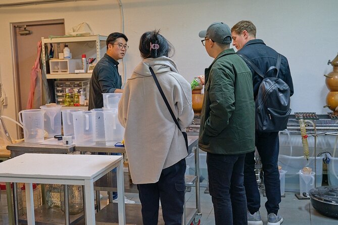 Soju Tasting at Distillery - story of 3 pigs - The pace: 1 hour 30 minutes, and why it works