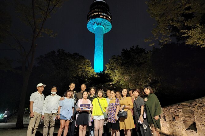 Special City Night Tour - Guide quality can affect the depth
