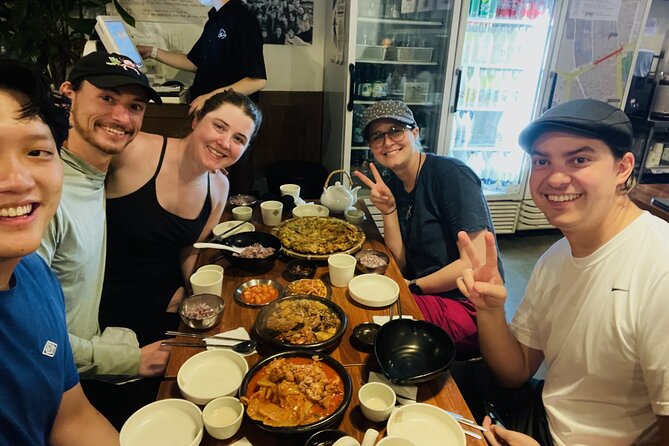 Sunset Walking Tour in Naksan Park with Dinner - Price and Value: What You Really Get for $60.88