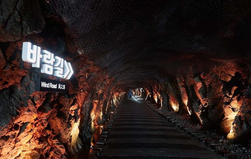 Suwon Hwaseong, Gwangmyeong Cave, & Starfield Library Trip - Should You Book This Tour or DIY It?
