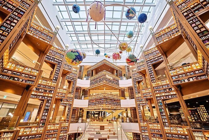 Suwon Hwaseong+Gwangmyeong Cave+Starfield Library from Seoul - Key highlights that make this day trip work