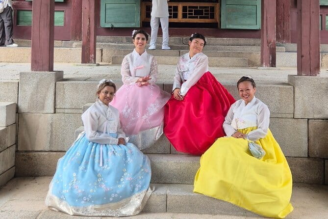Tour Seoul’s oldest district with a storyteller from Bukchon - Bukchon Traditional Culture Center: Hanoks of the Yangban Ruling Class