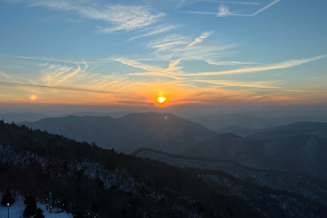 Yongpyong Ski Resort from Seoul with Optional Lesson and Packages - Lessons that actually help: 30 minutes vs 2 hours